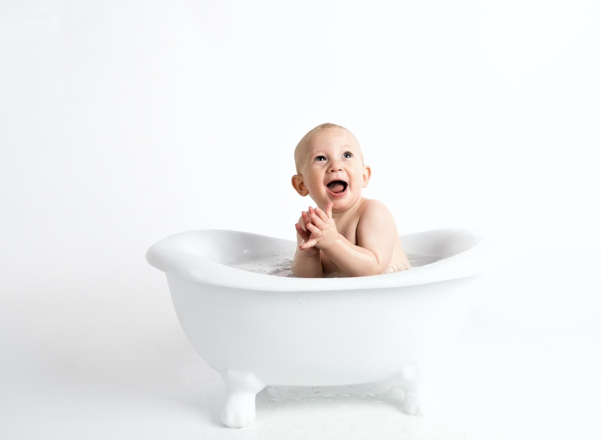 Dois-je donner le bain à mon enfant tous les soirs ?