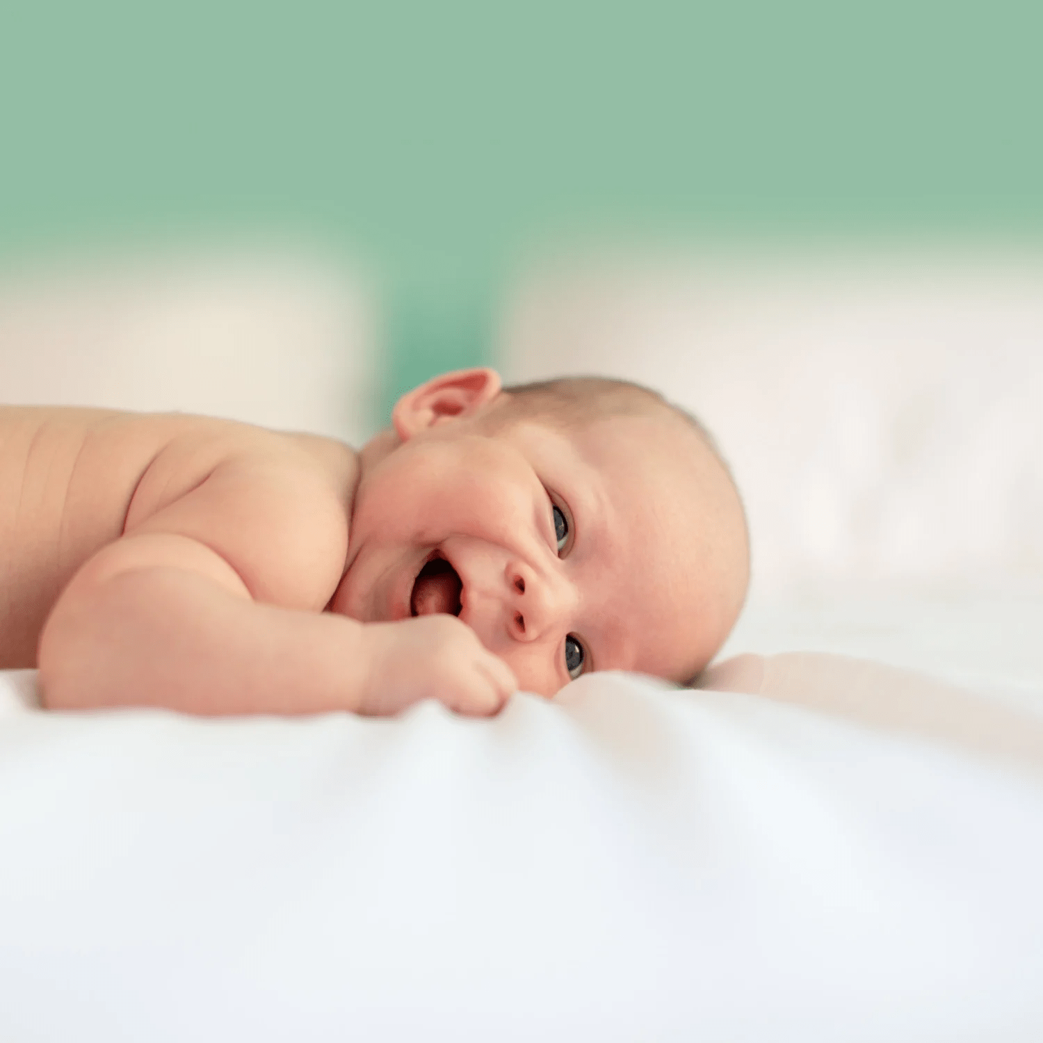Pourquoi mon enfant passe des larmes au rire en quelques secondes ?