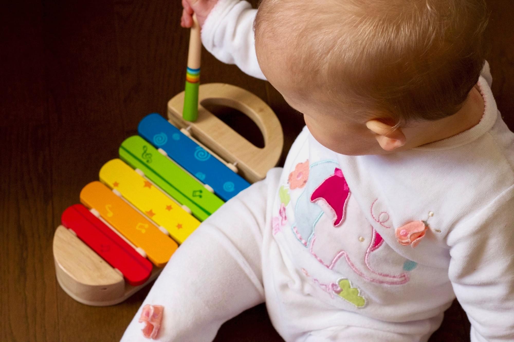 Si je ne fais pas de jeux, mon enfant s'ennuie... Qu'est-ce que je peux lui proposer ?